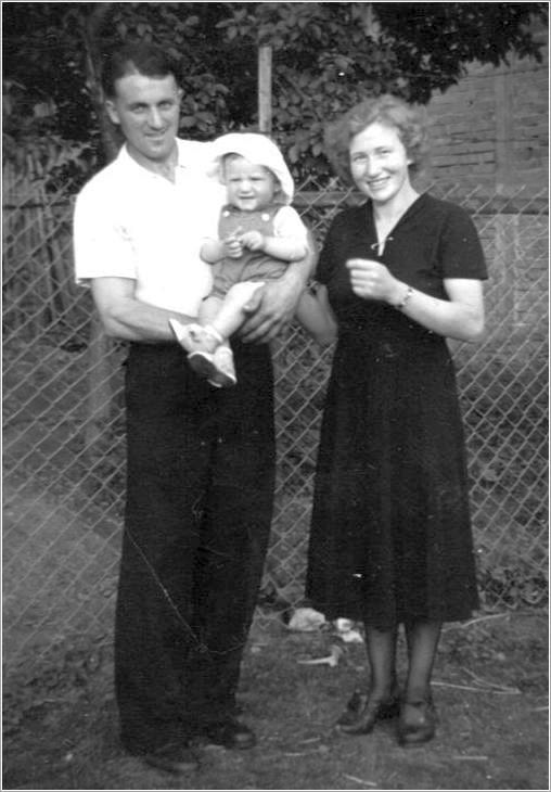 02Familienfoto1954